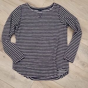 Lands End pullover top